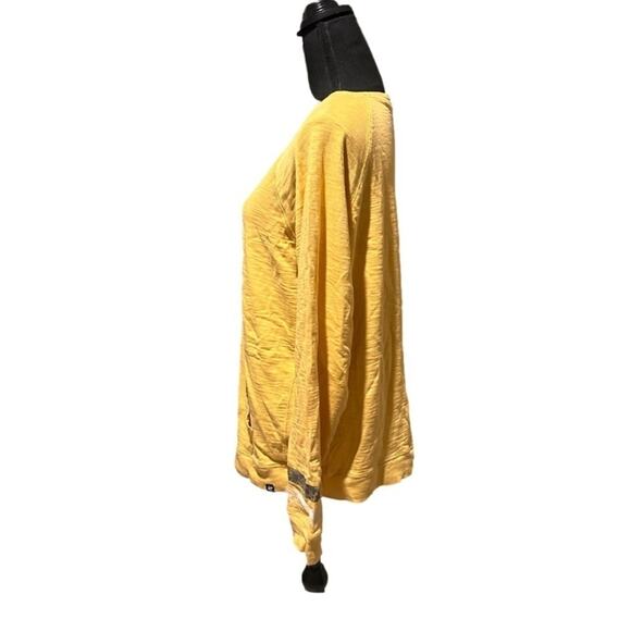 47 Brand Notre Dame Yellow Shirt - Picture 2 of 10